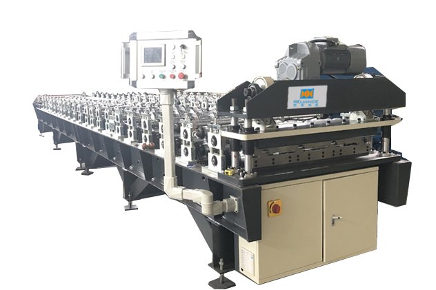 Máquina formadora industrial para la producción de láminas de techos Panel R para cubiertas agrícolas e industriales en Bucaramanga, Santander.