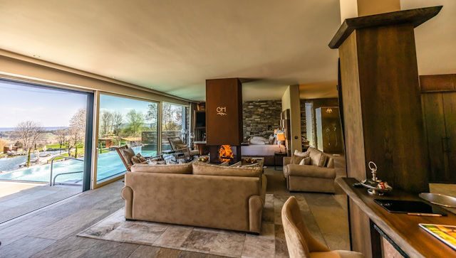 ventanas aislamiento termico bucaramanga woody kelly unsplash